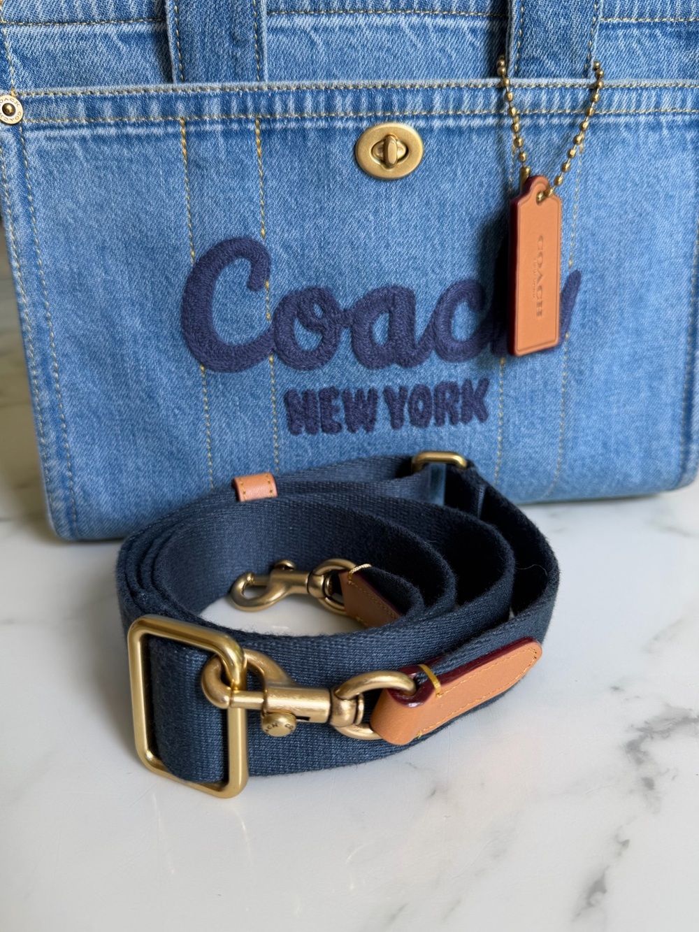 COACH Cargo Tote Bag 26 Denim Indigo Blue CR659 Crossbody - Picture 15 of 16